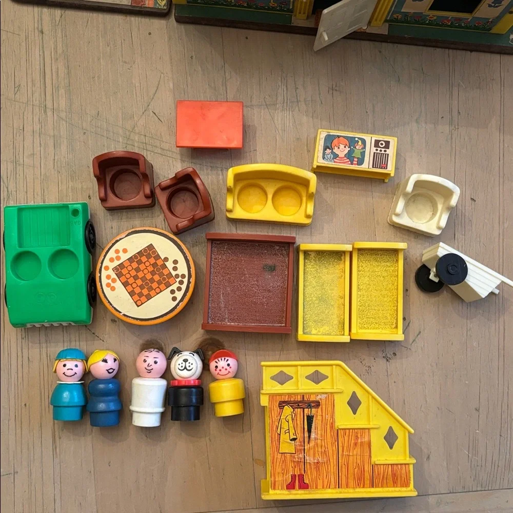 Fisher Price Play Family House